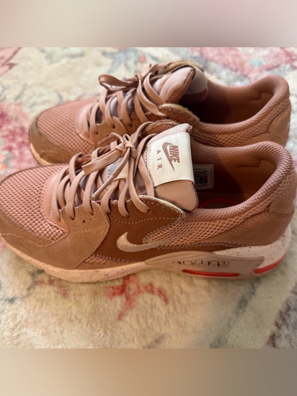 Nike Air Rose Taupe Sneakers